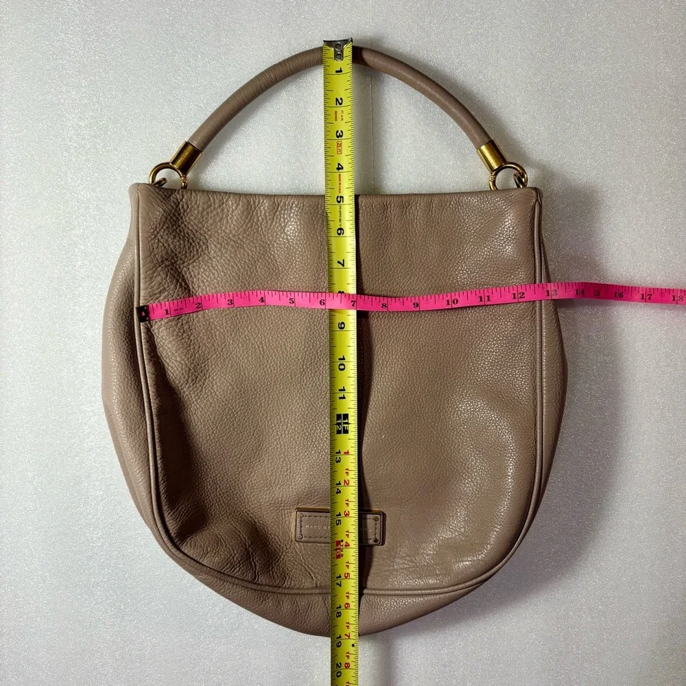 Marc Jacobs Taupe Cow Leather Hobo Bag. Used but in Good Condition.